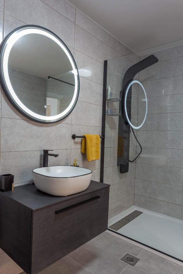 Deluxe Dreamy Room In The Center Of Hvar With Sea View Hvar Town Luaran gambar