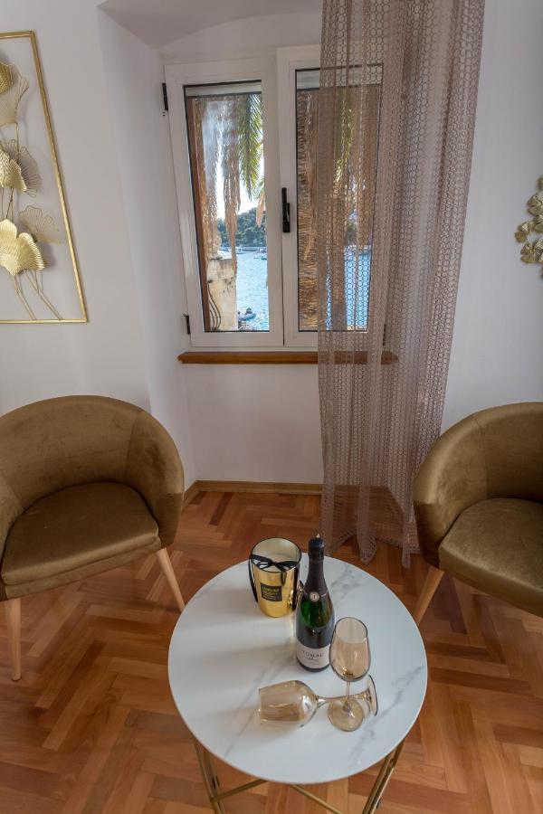 Deluxe Dreamy Room In The Center Of Hvar With Sea View Hvar Town Luaran gambar