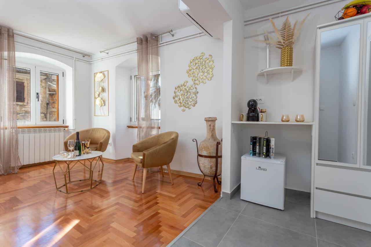 Deluxe Dreamy Room In The Center Of Hvar With Sea View Hvar Town Luaran gambar